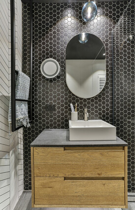 Bathroom Designed by Du Bois Design/Photographer Jamie Cobel